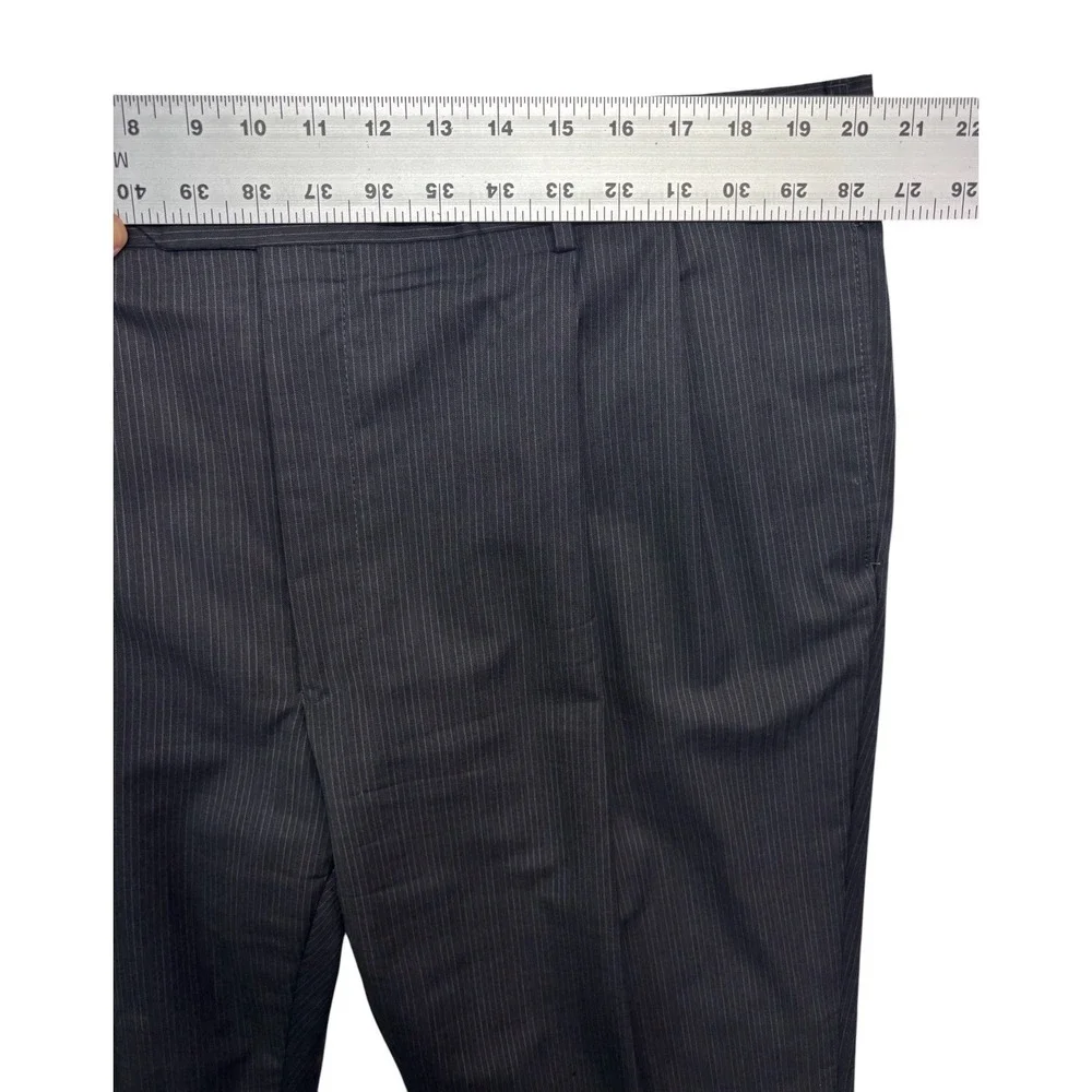 Jos A Bank 46R 40x32 Charcoal Pinstripe 2pc Pant Suit Signature Gold Pleated